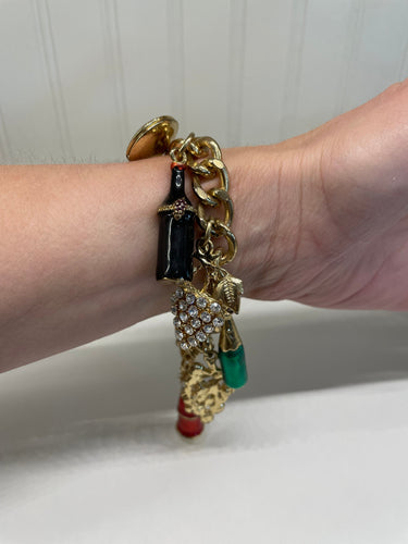 Wine Charm Bracelet Devil's Details